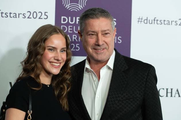 Joachim LLAMBI, presenter, with daughter Helena Portraet, portrait, portrait, cropped single image, single motif, at the DUFTSTARS 2025 German Perfume Award Presentation of the German Perfume Award DUFTSTARS by the Fragrance Foundation on 08 05 2025, Rheinterrassen, Duesseldorf