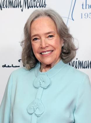 Celebrities attend The 36th Annual Colleagues Spring Luncheon and Oscar de la Renta Fashion Show Featuring: Kathy Bates Where: Los Angeles, California, United States When: 08 May 2025 Credit: Faye s Vision Cover Images EDITORIAL USE ONLY. NOT FOR USE BY NEWSPAPERS BASED IN THE UK. Copyright: xx coverimg54729461