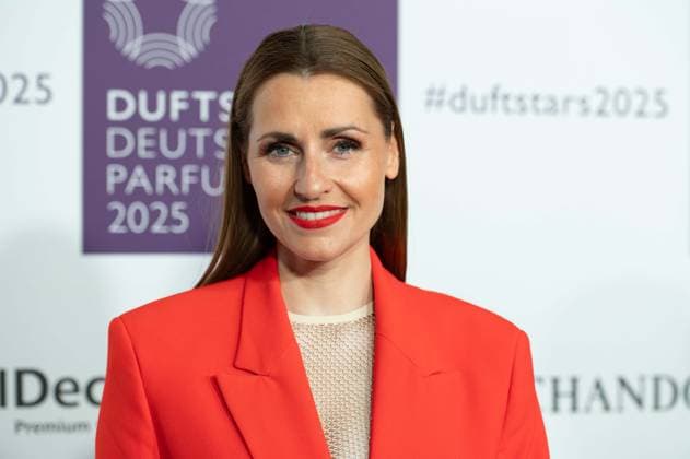 Bella LESNIK, presenter, portrait, portrait, cropped single image, single motif, at the DUFTSTARS 2025 German Perfume Award Presentation of the German Perfume Award DUFTSTARS by the Fragrance Foundation on 08 05 2025, Rheinterrassen, Duesseldorf