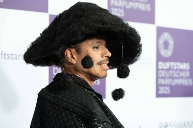 Jorge GOMNZALEZ, choreographer, portrait, portrait, cropped single image, single motif, at the DUFTSTARS 2025 German Perfume Award Presentation of the German Perfume Award DUFTSTARS by the Fragrance Foundation on 08 05 2025, Rheinterrassen, Duesseldorf