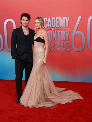 May 8, 2025, Frisco, Texas, United States: Chase Stokes and Kelsea Ballerini attend the 60th Academy of Country Music Awards at Omni Frisco Hotel at The Star. Frisco United States - ZUMAs197 20250508_aaa_s197_235 Copyright: xCaseyxFlaniganx