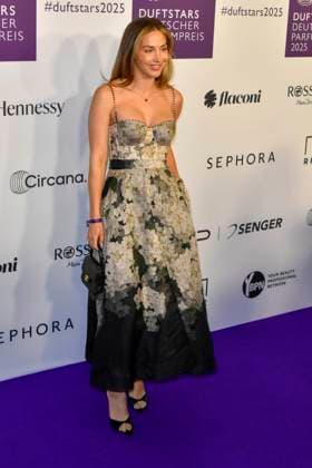 Ann Kathrin Götze Goetze as a guest on the blue carpet at the Fragrance Foundations Duftstars 2025 German Perfume Award ceremony at the Rheinterrassen on 08 05 2025 Duesseldorf NRW Germany