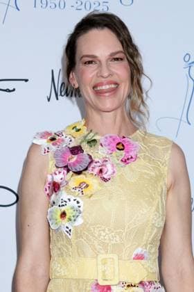 USA - 36th Annual Colleagues Spring Luncheon and Oscar de la Renta Fashion Show - Beverly Hills LOS ANGELES - MAY 8: Hilary Swank at the 36th Annual Colleagues Spring Luncheon and Oscar de la Renta Fashion Show at Beverly Wilshire Hotel on May 8, 2025 in Beverly Hills, CA Beverly Hills CA USA  Copyright: xKathyxHutchinsx xHutchinsxPhotox