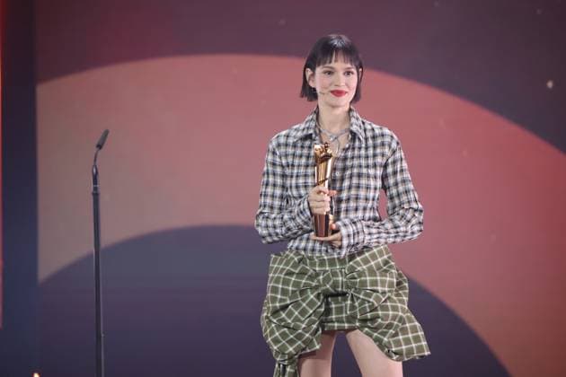 Emilia Schüle laudator for BEST MALE NEBENROLLE at the GERMAN FILM AWARD 2025 ceremony in Berlin Copyright: xEventpressxFuhrx