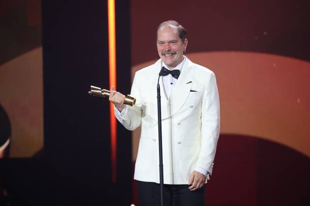 Godehard Giese Â- SAD JOKES BEST MALE NEBENROLLE at the GERMAN FILM AWARD 2025 ceremony in Berlin Copyright: xEventpressxFuhrx