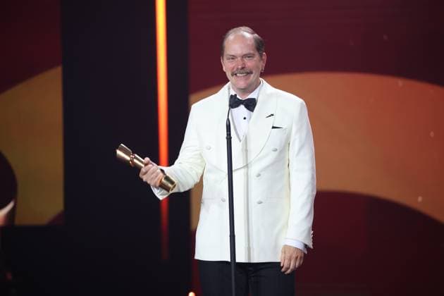 Godehard Giese Â- SAD JOKES BEST MALE NEBENROLLE at the GERMAN FILM AWARD 2025 ceremony in Berlin Copyright: xEventpressxFuhrx