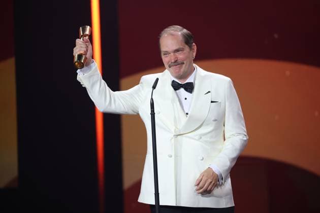 Godehard Giese Â- SAD JOKES BEST MALE NEBENROLLE at the GERMAN FILM AWARD 2025 ceremony in Berlin Copyright: xEventpressxFuhrx
