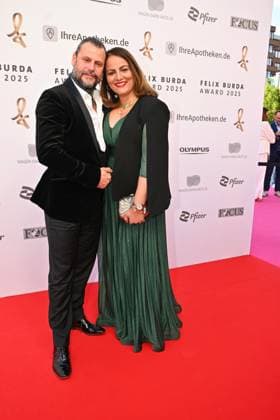 Manuel Cortez and Saina Bayatpour at the Felix Burda Award on 9 05 2025 in Berlin Felix Burda Award 2025 in Berlin
