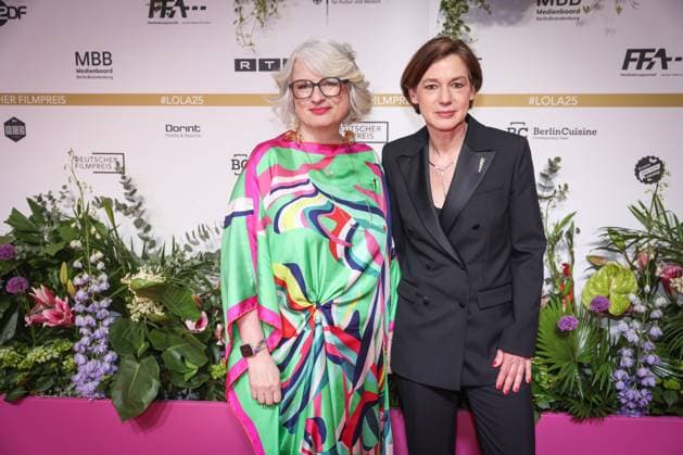 GERMAN FILM AWARD 2025 ceremony in Berlin Anne Leppien and Claudia Löwe on the red carpet at the Lola German Film Award 2025 ceremony at the Theater am Potsdamer Platz in Berlin Date 10 05 2025 Copyright: xEventpressx