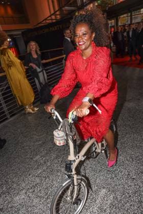 GERMAN FILM AWARD 2025 ceremony in Berlin Denise M Baye on the red carpet at the Lola German Film Award 2025 ceremony at the Theater am Potsdamer Platz in Berlin Date 10 05 2025 Copyright: xEventpressx