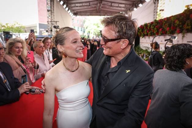 GERMAN FILM AWARD 2025 ceremony in Berlin Anne Ratte Polle and Oliver Masucci on the red carpet at the Lola German Film Award 2025 ceremony at the Theater am Potsdamer Platz in Berlin Date 10 05 2025 Copyright: xEventpressx