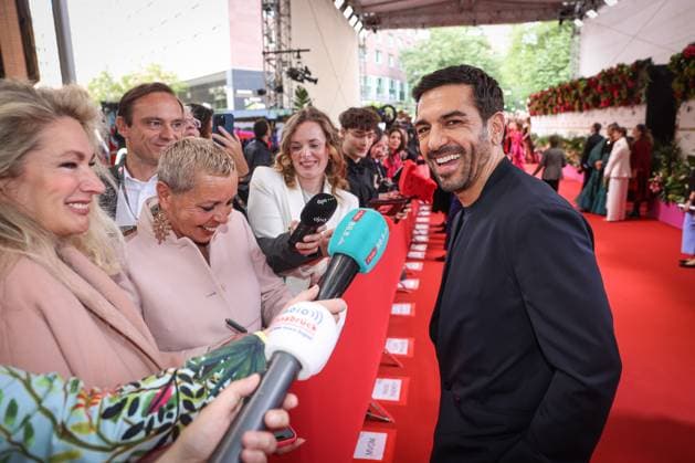 GERMAN FILM AWARD 2025 ceremony in Berlin Elyas M Barek on the red carpet at the Lola German Film Award 2025 ceremony at the Theater am Potsdamer Platz in Berlin Date 10 05 2025 Copyright: xEventpressx