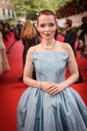 GERMAN FILM AWARD 2025 ceremony in Berlin Karoline Herfurth on the red carpet at the Lola German Film Award 2025 ceremony at the Theater am Potsdamer Platz in Berlin Date 10 05 2025 Copyright: xEventpressx
