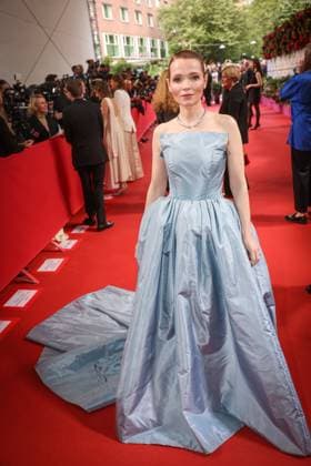 GERMAN FILM AWARD 2025 ceremony in Berlin Karoline Herfurth on the red carpet at the Lola German Film Award 2025 ceremony at the Theater am Potsdamer Platz in Berlin Date 10 05 2025 Copyright: xEventpressx