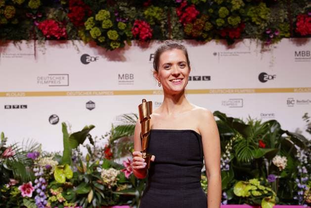Liv Lisa Fries 34 , the winner with her Lola statue at the German Film Award ceremony on 9 05 2025 in Berlin German Film Award 2025 in Berlin Winner at the aftershow party