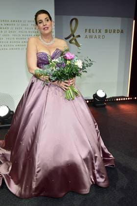 20 FELIX BURDA AWARD 2025 in Berlin Actress and entertainer Elena Uhlig presents the Felix Burda Awards for the 20th time at the most important event prevention connects us The Felix Burda Foundation honors outstanding commitment and pioneering research in the field of colorectal cancer prevention in Berlin, on 09 05 2025 Photopress Mueller
