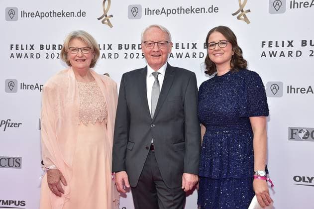 20 FELIX BURDA AWARD 2025 in Berlin Managing Directors Prof Dr Heidrun M Thais, Heinz Spengler, Chairman of the Management Board, and Dr Sabine Markmiller at the most important event Prevention connects us The Felix Burda Foundation honors outstanding commitment and pioneering research in the field of colorectal cancer prevention in Berlin Photopress Mueller