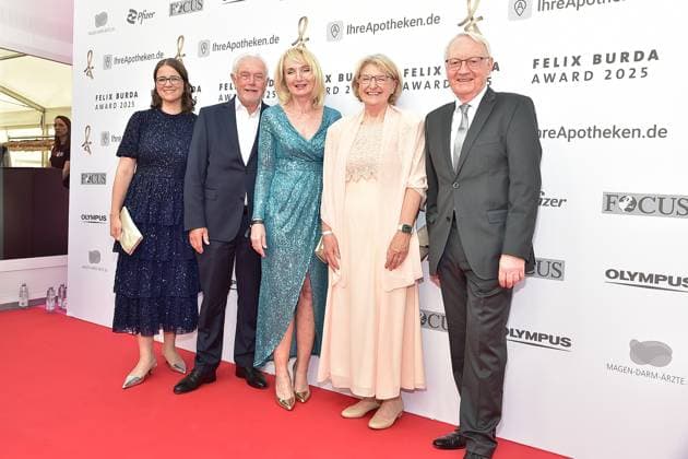 20 FELIX BURDA AWARD 2025 in Berlin Wolfgang Kubicki with wife Annette Marberth Kubicki, Managing Directors Prof Dr Heidrun M Thais, Heinz Spengler, Chairman of the Management Board, and Dr Sabine Markmiller at the most important event Prevention unites us The Felix Burda Foundation ho Photopress Mueller