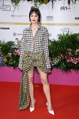 Emilia Schüle at the 75th German Film Award 2025 ceremony at the Theater am Potsdamer Platz Berlin, 09 05 2025 Foto:xF.xKernx xFuturexImagex filmpreis_5560