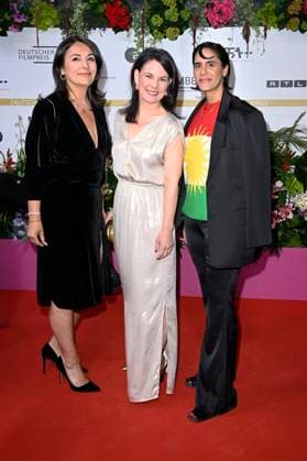 Düzen Tekkal, Annalena Baerbock and Tuna Tekkal at the 75th German Film Awards 2025 ceremony at the Theater am Potsdamer Platz Berlin, 09 05 2025 Foto:xF.xKernx xFuturexImagex filmpreis_5565