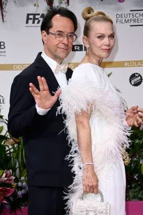 Jan Josef Liefers and Anna Loos at the 75th German Film Awards 2025 ceremony at the Theater am Potsdamer Platz Berlin, 09 05 2025 Foto:xN.xKubelkax xFuturexImagex filmpreis_5586