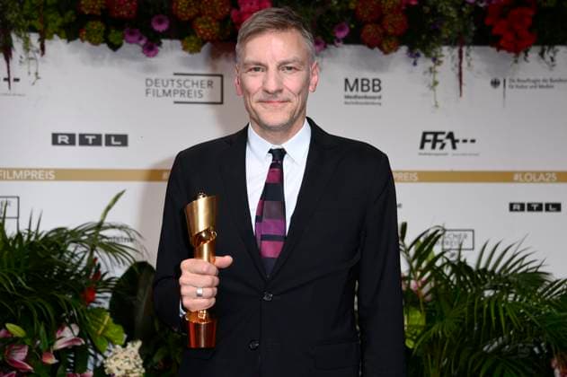 Hansjörg Weißbrich at the 75th German Film Awards 2025 ceremony at the Theater am Potsdamer Platz Berlin, 09 05 2025 Foto:xN.xKubelkax xFuturexImagex filmpreis_5610