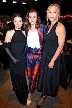 Guest, Karin Hanczewski and Lisa Maria Potthoff at the 75th German Film Awards 2025 at the Theater am Potsdamer Platz Berlin, 09 05 2025 Foto:xF.xKernx xFuturexImagex filmpreis_5634