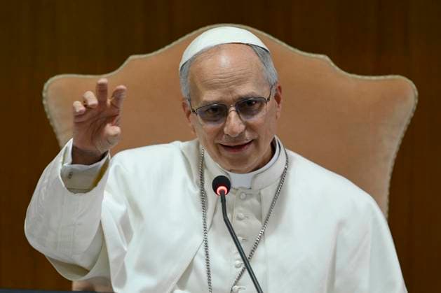 News Bilder des Tages ITALY - POPE LEO XIV DURING A MEETING WITH CARDINALS IN THE VATICAN - 2025 5 10 Italy, Rome, Vatican, 2025 5 10. Pope Leo XIV during a meeting with cardinals in The Vatican. EDITORIAL USE ONLY - NO BOOKS Copyright: xVATICANxMEDIAx