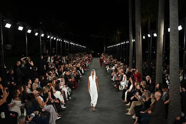 AUSTRALIAN FASHION WEEK 2025, Models walk the runway during the Carla Zampatti Runway Show as part of Australian Fashion Week 2025 in Sydney, Monday, May 12, 2025. ( NO ARCHIVING SYDNEY NEW SOUTH WALES AUSTRALIA  Copyright: xSTEVENxSAPHOREx 20250512195113590818