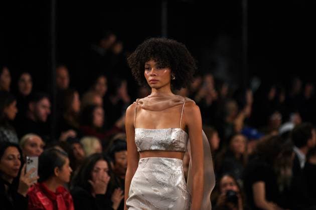 AUSTRALIAN FASHION WEEK 2025, Models walk the runway during the Carla Zampatti Runway Show as part of Australian Fashion Week 2025 in Sydney, Monday, May 12, 2025. ( NO ARCHIVING SYDNEY NEW SOUTH WALES Australia  Copyright: xSTEVENxSAPHOREx 20250512149419485900