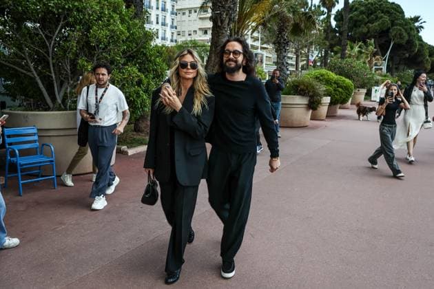 Entertainment Bilder des Tages LP Fred Dugit FESTIVAL DE CANNES 2025 FESTIVAL DE CANNES 2025 PHOTOPQR LE PARISIEN LP Fred Dugit Cannes 12 05 2025 Culture Cinéma Cannes 06 , le 12 05 2025 German model Heidi Klum and Tom Kaulitz LP Fred Dugit 78th international Cannes film festival takes place may 13th to 24th 2025 Local Caption LP Fred Dugit Cannes 06 France  Copyright: xPHOTOPQR LExPARISIEN MAXPPPxLPx xFredxDugitx 20250512LPA1605 20250512LPA1605