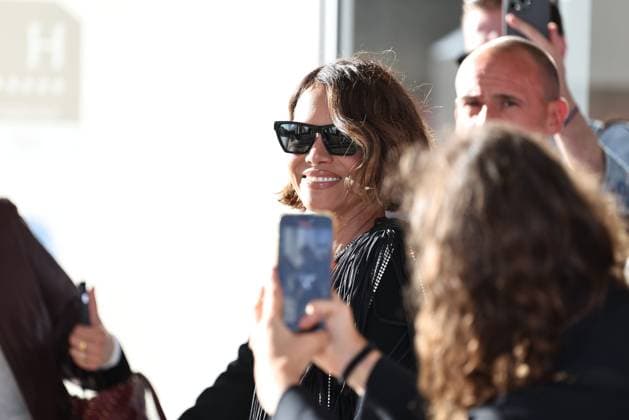 LP Fred Dugit FESTIVAL DE CANNES 2025 FESTIVAL DE CANNES 2025 PHOTOPQR LE PARISIEN LP Fred Dugit Cannes 12 05 2025 Culture Cinéma Cannes 06 , le 12 05 2025 Jury of the 78th Cannes Film Festival is presided by French actress Juliette Binoche She is surrounded by American actress and filmmaker Halle Berry 78th international Cannes film festival takes place may 13th to 24th 2025 Local Caption LP Fred Dugit Cannes 75 France  Copyright: xPHOTOPQR LExPARISIEN MAXPPPxLPx xFredxDugitx 20250512LPA1611 20250512LPA1611