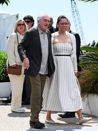 Cannes, 78th Cannes Film Festival 2025 - day 1 - Photocall Robert De Niro Honorary Palme D Or. In the photo Robert De Niro and Tiffany Chen  Copyright: xSimonexComix xipa-agency.netx xSimonexComix IPA_Agency_IPA57614230