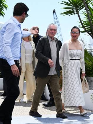 Cannes, 78th Cannes Film Festival 2025 - day 1 - Photocall Robert De Niro Honorary Palme D Or. In the photo Robert De Niro and Tiffany Chen  Copyright: xSimonexComix xipa-agency.netx xSimonexComix IPA_Agency_IPA57614235