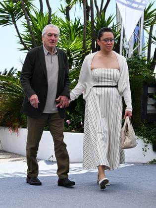Cannes, 78th Cannes Film Festival 2025 - day 1 - Photocall Robert De Niro Honorary Palme D Or. In the photo Robert De Niro and Tiffany Chen  Copyright: xSimonexComix xipa-agency.netx xSimonexComix IPA_Agency_IPA57614249