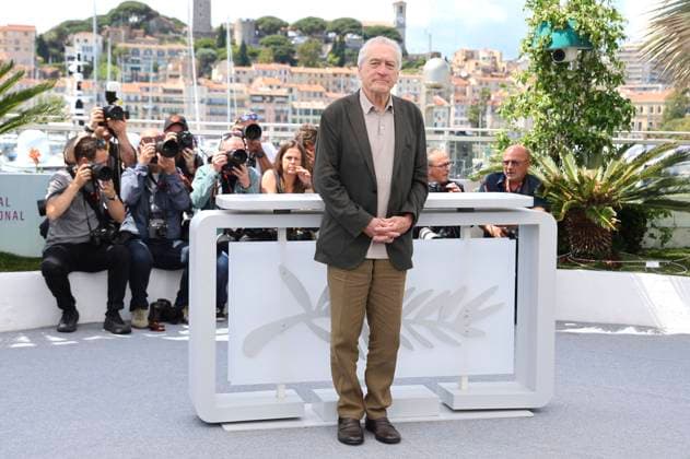 Robert De Niro at the Photocall on the occasion of the awarding of the Palme dOr for his lifetime achievement at the Festival de Cannes 2025 78 Cannes International Film Festival at the Palais des Festivals Cannes, 13 05 2025 Foto:xD.xBedrosianx xFuturexImagex deniro_5504