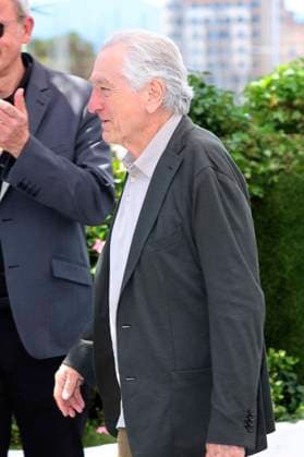 Robert De Niro at the Photocall on the occasion of the awarding of the Palme dOr for his lifetime achievement at the Festival de Cannes 2025 78 Cannes International Film Festival at the Palais des Festivals Cannes, 13 05 2025 Foto:xD.xBedrosianx xFuturexImagex deniro_5519