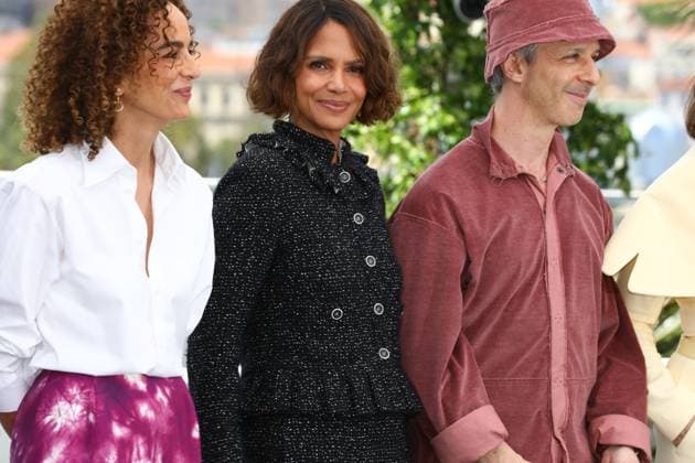 May 13, 2025, Cannes, Cote D azur, France: HALLE BERRY poses at the jury photocall at the 78th Annual Cannes Film Festival at Palais des Festivals in Cannes, France Cannes France - ZUMAc179 20250513_zep_c179_060 Copyright: xMickaelxChavetx
