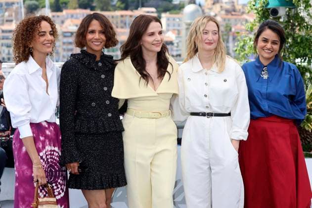 Leila Slimani, Halle Berry, Juliette Binoche, Alba Rohrwacher and Payal Kapadia at the International Jury Photocall at the Festival de Cannes 2025 78 Cannes International Film Festival at the Palais des Festivals Cannes, 13 05 2025 Foto:xD.xBedrosianx xFuturexImagex jury_5585