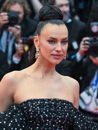Cannes, 78th Cannes Film Festival 2025 - Night 1 - Opening Ceremony - i beauty Cannes, 78th Cannes Film Festival 2025 - Evening 1 - Opening Ceremony - In the photo: Irina Shayk Cannes France  Copyright: xIPA ABACAx