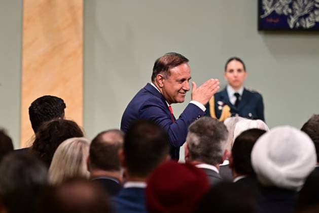 May 13, 2025, Ottawa, On, Canada: President of the Treasury Board Shafqat Ali salutes colleagues during a cabinet swearing-in ceremony at Rideau Hall in Ottawa on Tuesday, May 13, 2025. Ottawa Canada  - ZUMAc35_ 20250513_zaf_c35_093 Copyright: xSpencerxColbyx