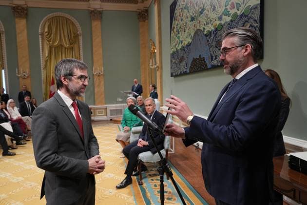 May 13, 2025, Ottawa, On, CANADA: Steven Guilbeault, Minister of Canadian Identity and Culture and Minister responsible for Official Languages, takes part in the cabinet swearing-in ceremony at Rideau Hall in Ottawa on Tuesday, May 13, 2025. Ottawa CANADA  - ZUMAc35_ 20250513_zaf_c35_069 Copyright: xChristinnexMuschix