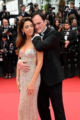 Cannes, 78th Cannes Film Festival 2025, Red Carpet premiere Opening Ceremony Cannes, 78th Cannes Film Festival 2025, Red Carpet premiere Opening Ceremony In the photo: Daniella Tarantino, Quentin Tarantino Cannes France  Copyright: xIPA ABACAx