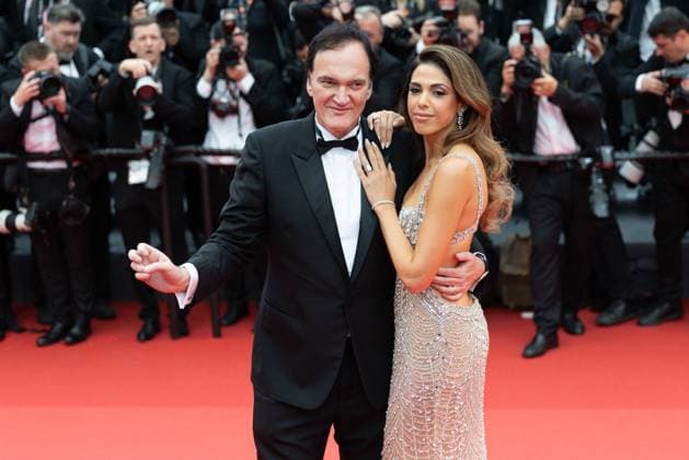 78. Internationalen Filmfestspiele von Cannes 2025 Cannes, Frankreich - 13.5.2024: Quentin Tarantino und Daniella Tarantino während der Eröffnung der 78. Internationalen Filmfestspiele von Cannes. Die 78. Internationalen Filmfestspiele von Cannes finden vom 13. bis 24. Mai 2025 statt. Provence-Alpes-CÃ te d™Azur
