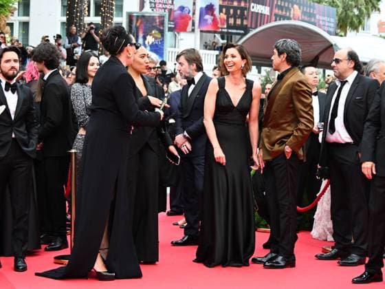 Cannes, Cannes, France: Cannes, 78th Cannes Film Festival 2025 - Evening 1 - Opening Night - Opening Ceremony. In the photo Anna Ferzetti and Pierfrancesco Favino and Rossy De Palma Cannes France  - ZUMAp169 20250513_zea_p169_942 Copyright: xSimonexComix