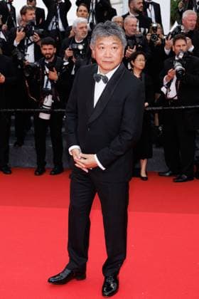 Hirokazu Kore eda Montée des marches du film Partir un jour pour la cérémonie douverture du 78ème Festival International du Film de Cannes, au Palais des Festivals à Cannes Le 13 mai 2025 Jacovides Moreau Bestimage Red carpet of the movie Leave One Day for the opening of the 78th Cannes International Film Festival at the Palais des Festivals in Cannes, France On may 13th 2025 unknown  Copyright: xJACOVIDES-MOREAUx xBESTIMAGExJACOVIDES-MOREAUx xBESTIMAGEx
