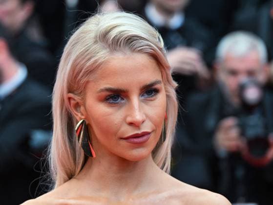 Cannes, 78th Cannes Film Festival 2025 - Night 1 - Opening Ceremony - i beauty Cannes, 78th Cannes Film Festival 2025 - Evening 1 - Opening Ceremony - In the photo: CAROLINE DAUR Cannes France  Copyright: xIPA ABACAx