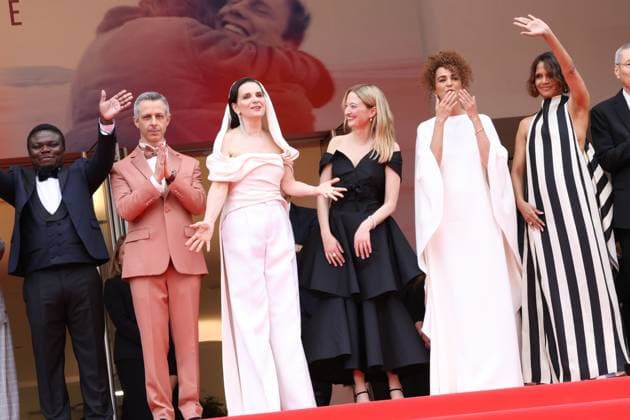 Leave One Day premiere and opening ceremony in Cannes Carlos Reygadas, Payal Kapadia, Dieudo Hamadi, Jeremy Strong, Juliette Binoche, Alba Rohrwacher, LeÃ¯la Slimani and Halle Berry during the Leave One Day premiere and opening ceremony, 78th Cannes Film Festival, France on 13 May 2025. CAP GOL GOL Cannes CÃ te d Azur France Copyright: xRickxGold CapitalxPicturesx