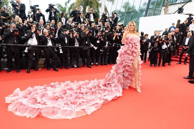 Heidi Klum Montée des marches of the film Partir un jour for the opening ceremony of the 78th Cannes International Film Festival at the Palais des Festivals in Cannes On may 13th 2025 Olivier Borde Bestimage Red carpet of the film Leave One Day for the opening of the 78th Cannes International Film Festival at the Palais des Festivals in Cannes, France On may 13th 2025  Copyright: xOLIVIERxBORDEx xBESTIMAGExOLIVIERxBORDEx xBESTIMAGEx