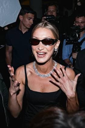Cannes, Celebrity Sightings During Cannes Film Festival 78, Arrivals at Hotel Martinez Cannes, Celebrity Sightings During Cannes Film Festival 78, Arrivals at Hotel Martinez. Pictured: Bella Hadid (Supermodel) Wearing Chopard Jewelry Milan Italy  Copyright: xIPA ABACAx